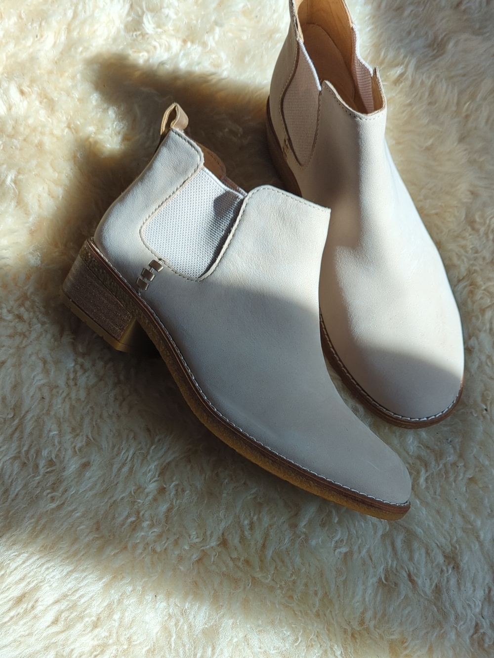 Women's Cream Chelsea Ankle Boots - Sperry Topsider W8